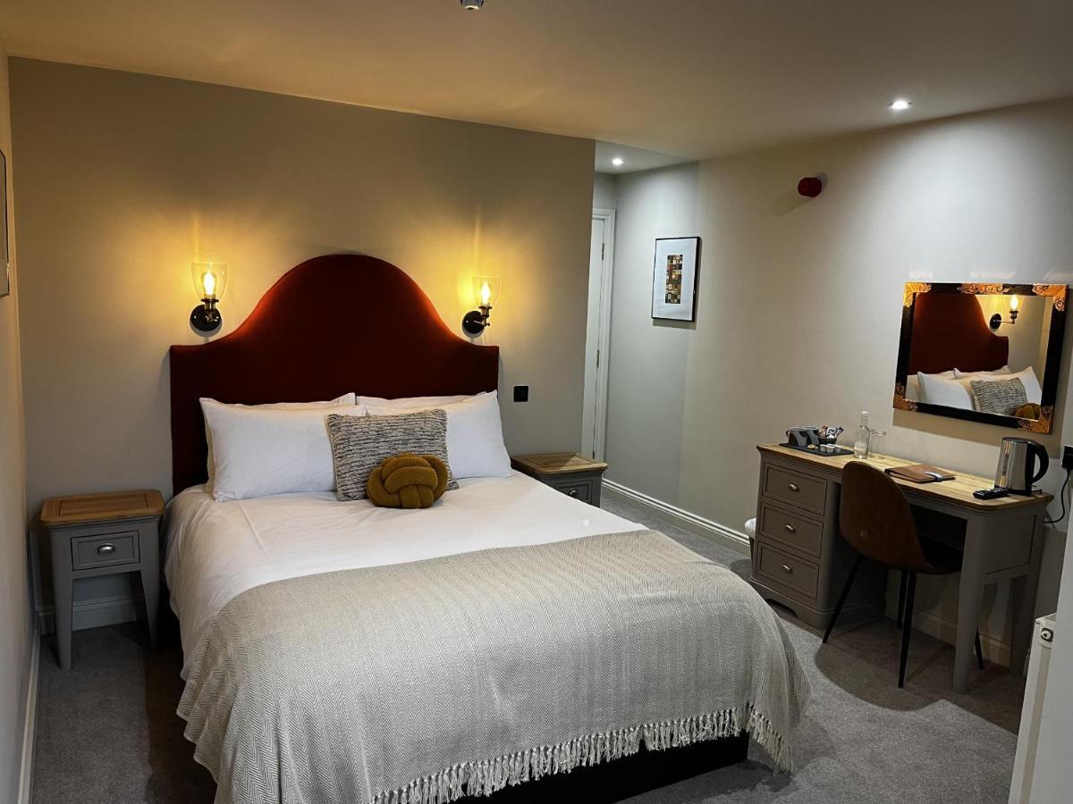 The Talbot Inn Eynsham Екстер'єр фото