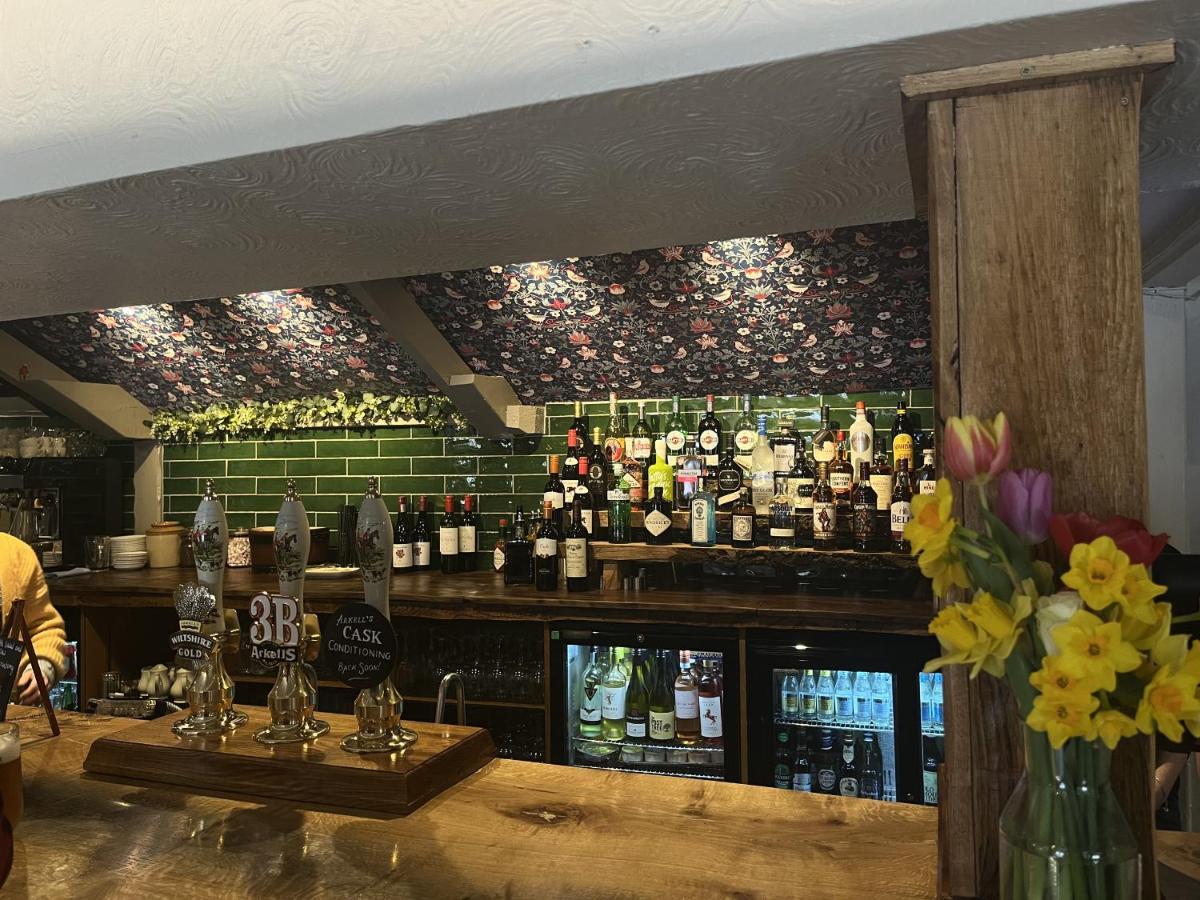 The Talbot Inn Eynsham Екстер'єр фото