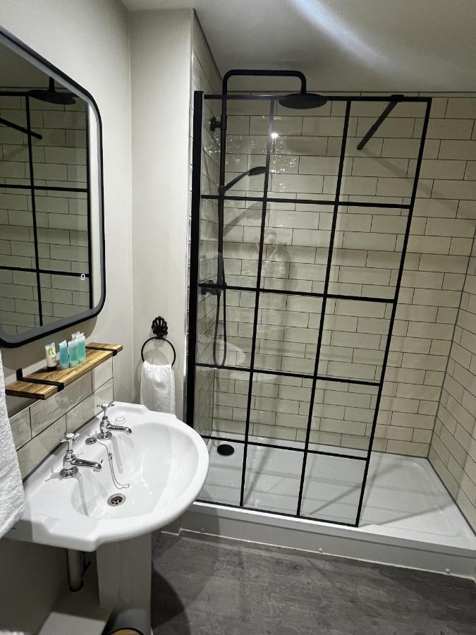 The Talbot Inn Eynsham Екстер'єр фото