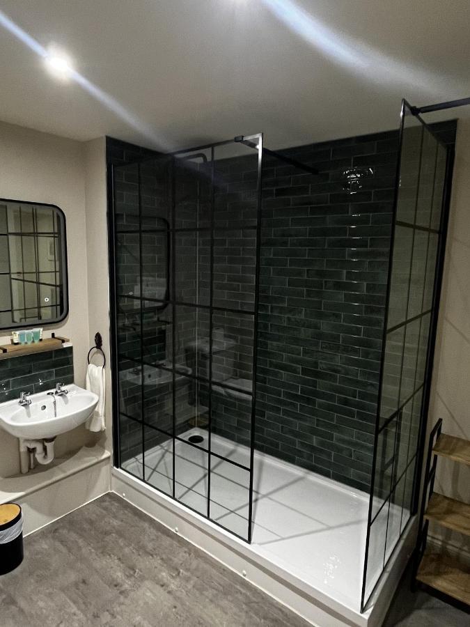 The Talbot Inn Eynsham Екстер'єр фото